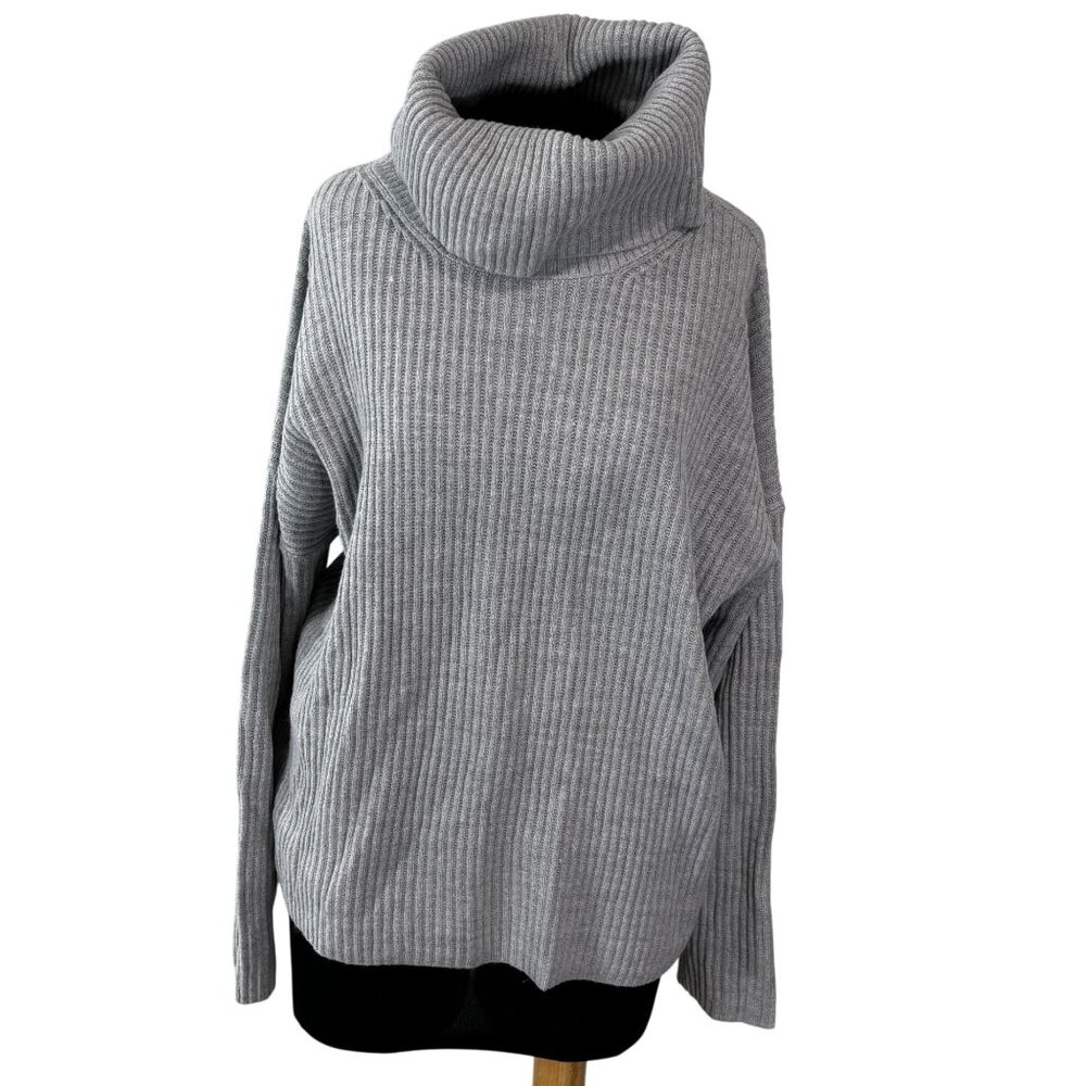 Banana Republic Womens Ribbed Turtleneck Sweater XL Gray Acrylic/Nylon Blend